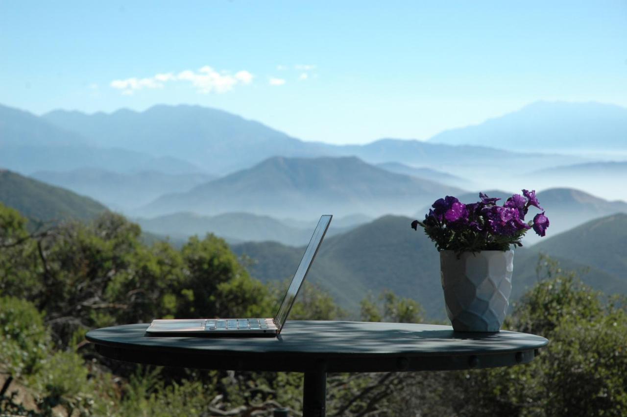 Crestline 100 Mile View-Fire Pit, Romantic, Peaceful, Private מראה חיצוני תמונה